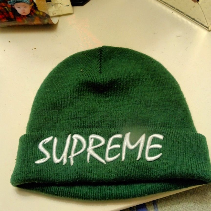 Supreme Knit Cap Beanie