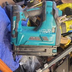 Makita Nail 18v 