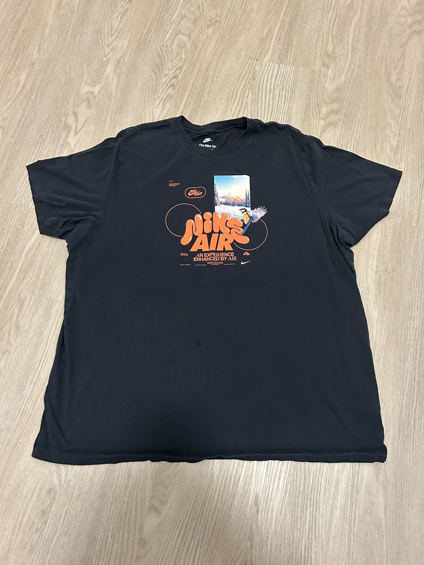 Men’s Nike Shirt