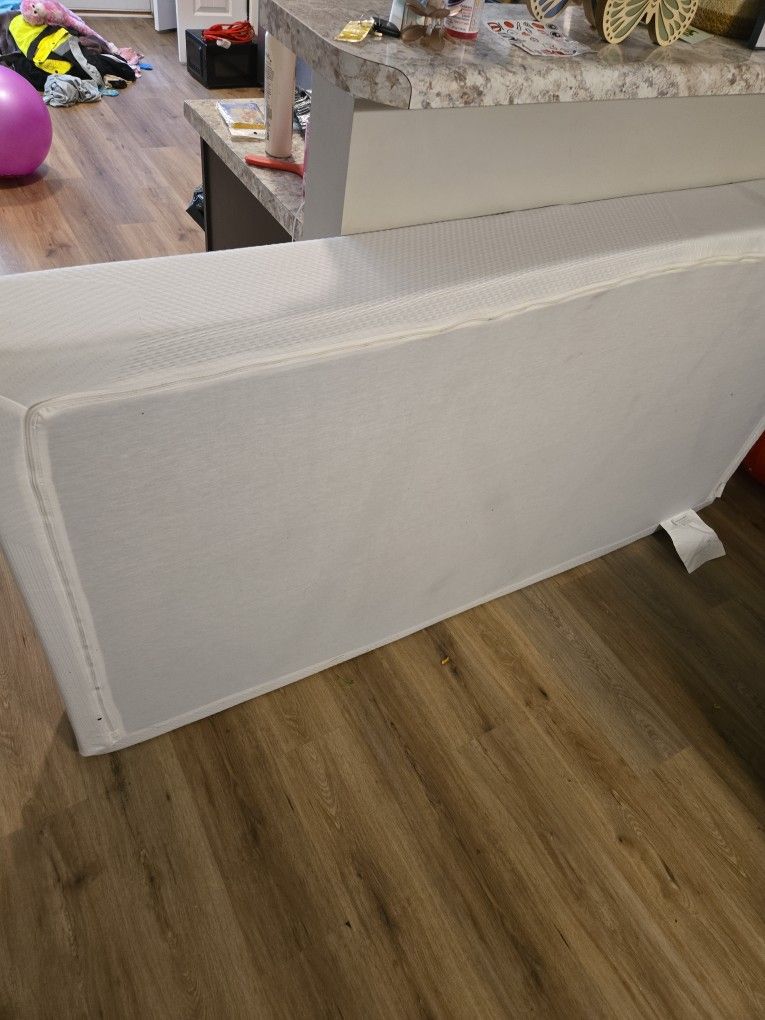 8 Inches Twin Foam Mattress