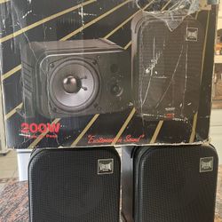 Pyramid Speaker System 