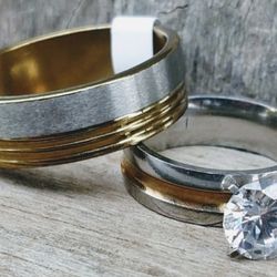 Couple’s Wedding Rings For His And Her NOW ON SALE !!!