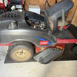 Lawnmower Toro