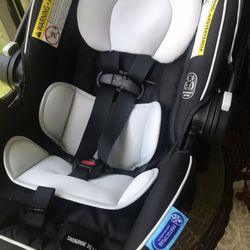 Graco Snugride  35 Lite Lx  Black White