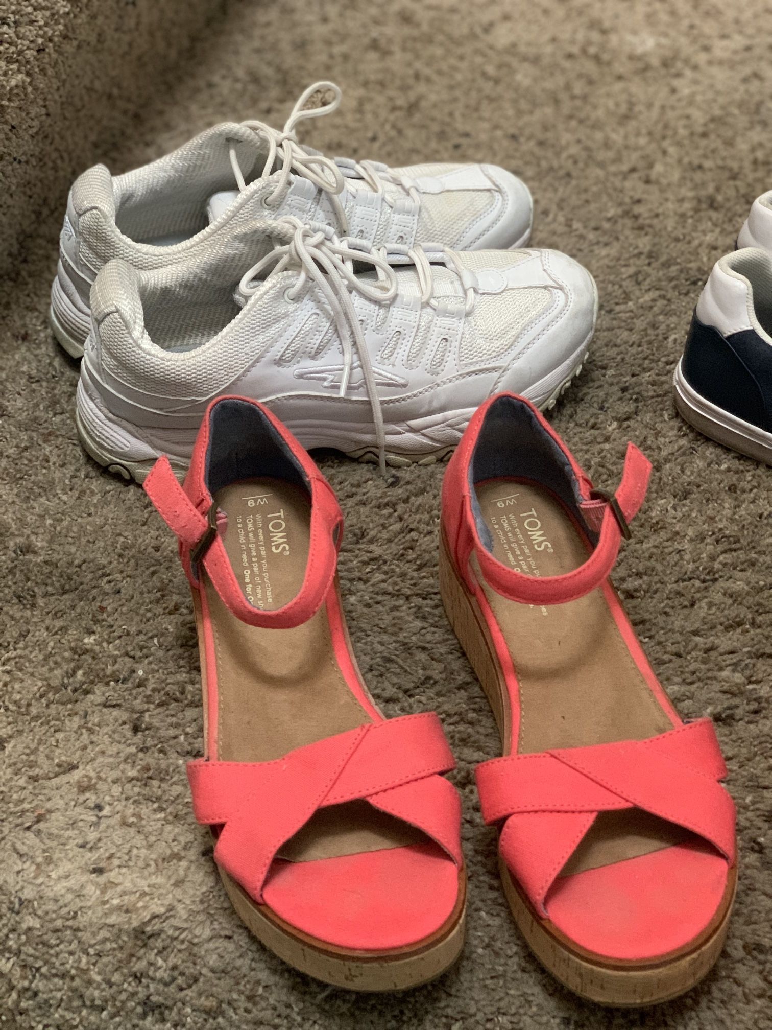 5 Pairs Of Women Shoes Size 9