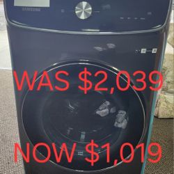 6 cu. ft. Smart High-Efficiency Front Load Washer with Super Speed in Brushed Black

