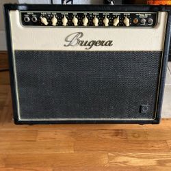 Bugera V22 Tube Amp