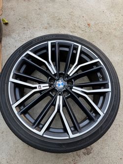 OEM BMW  846M 20" WHEEL & TIRE