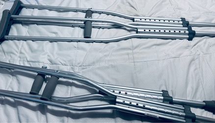 Crutches in good condition