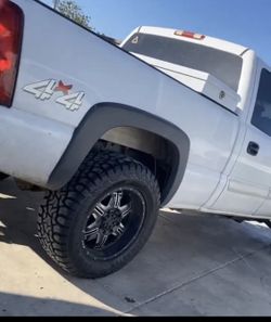 8x6.5 Duramax dodge Wheels