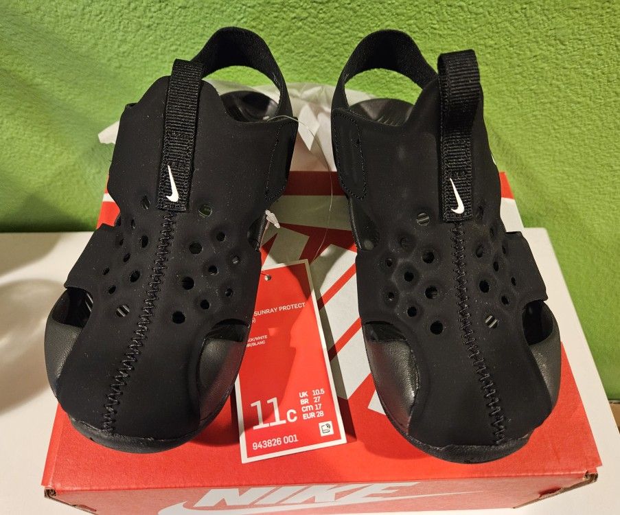 Toddler Nike SunRay Protect Sandals. Size 11C