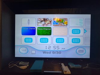 Nintendo Wii Special Edition Baby Blue Bundle…