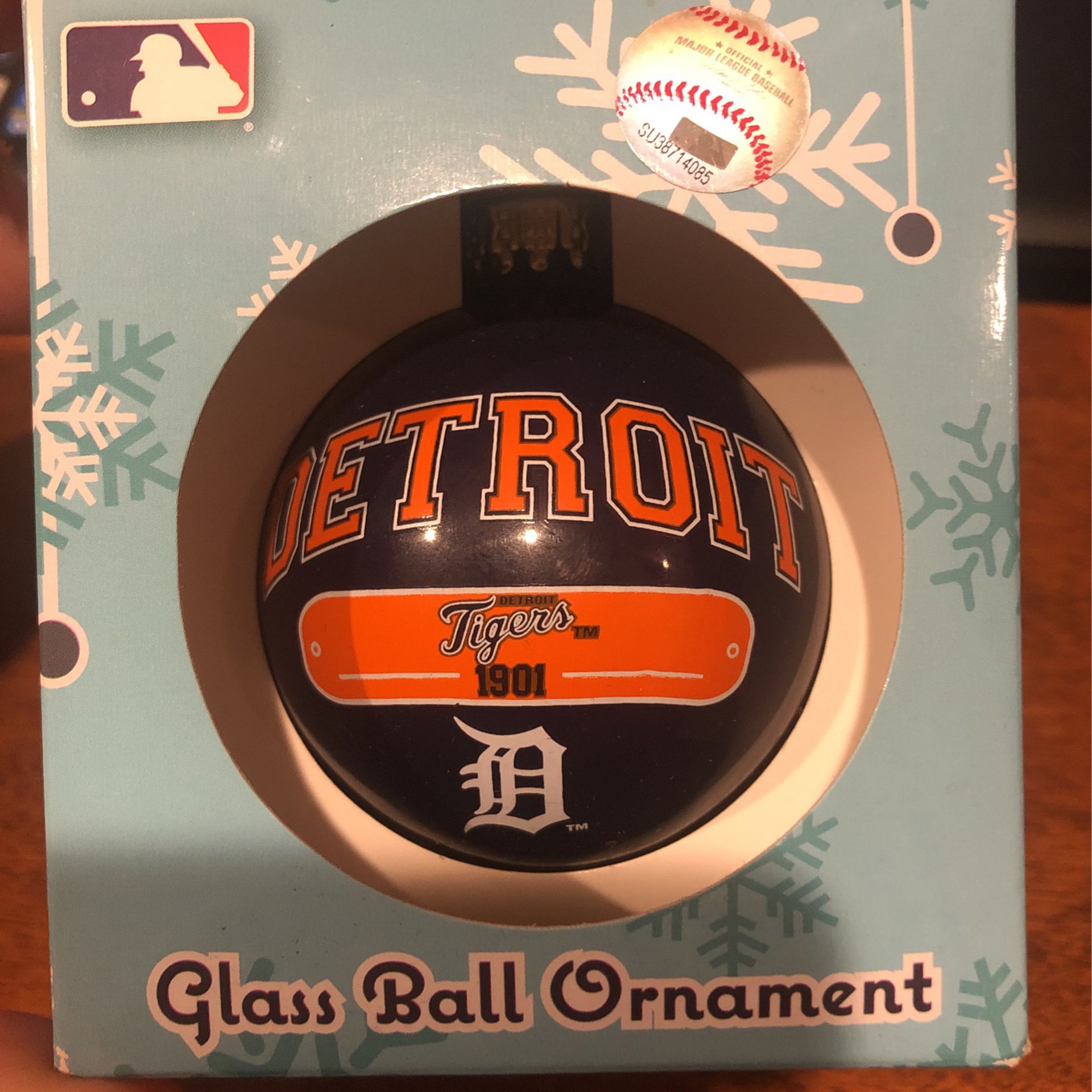 Detroit Tigers Glass Ball Ornament New