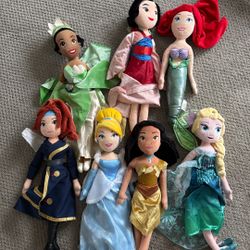 Disney Princess Stuffed Doll Collection