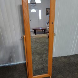 Stand Up Mirror Jewelry Case