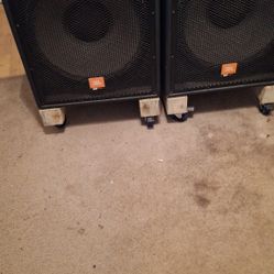 2 New Jbl Mpro 18 Inch Subwoofers