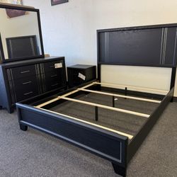 Black 4 Piece Queen Size Bedroom Set