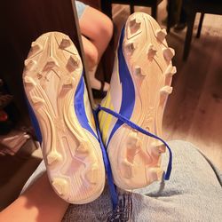 adidas F50 CLUB MESSI Firm/Multi-Ground Soccer Cleats | Silver Metallic-Solar Yellow-Lucid Blue | Men's