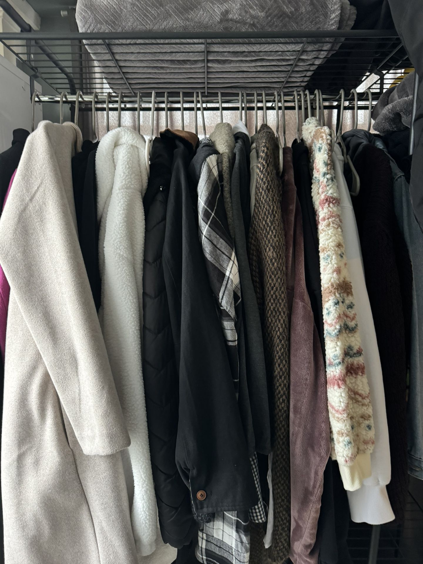 closet cleaning sale 