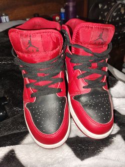 Jordan 1 Mid Reverse Bred