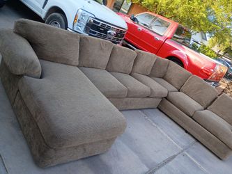Sectional sofa couch