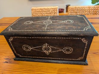 Inlaid Wooden Chest / Baul with Mother of Pearl