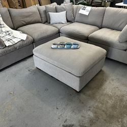 New Thomasville Sectional Modular Pcs Take Home Same Day 