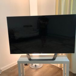 Smart TV LG Flat Screen 55"