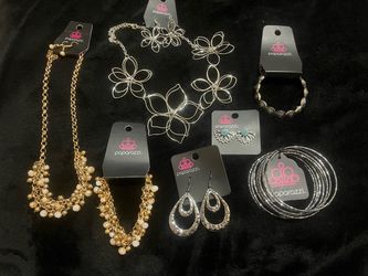 7 pieces of jewelry NEW