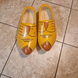 VINTAGE WOODEN. HAND CARVED DUTCH CLOGS $45. FIRM PRICE 
