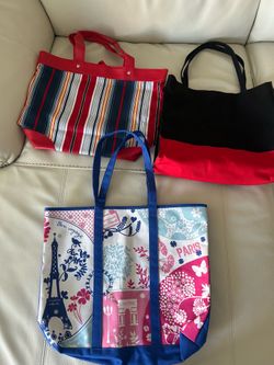 3 Beach Bags