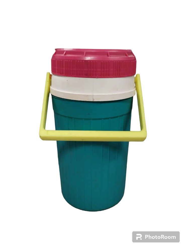  Igloo 1/2 Half Gallon Water Jug Vintage Retro Cooler Pink Yellow Teal 1992

