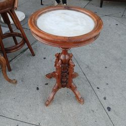 antique Victorian carved walnut marble-top fern stand or parlor table