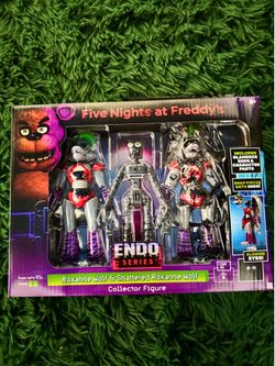 FNAF Jazwares Endo Series Roxanne Wolf & Shattered Roxanne Wol