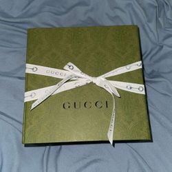 Gucci Belt For Sale Also Comes With A Bag And A Box