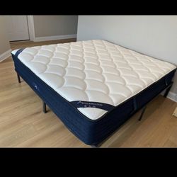 King Mattress - DreamCloud $325