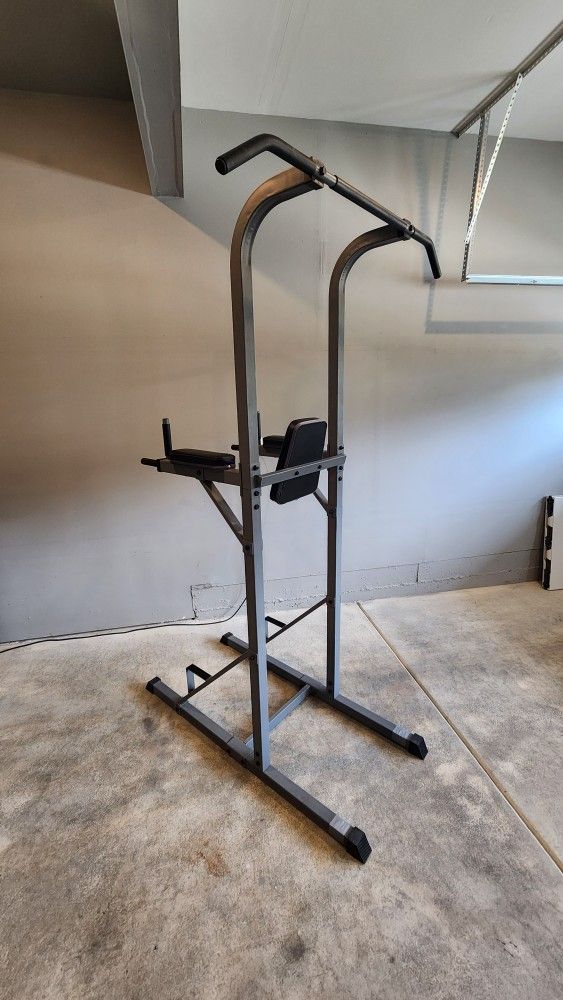 XMark Power Tower with Dip Station and Pull Up Bar XM-4434
