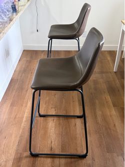 Bar chairs