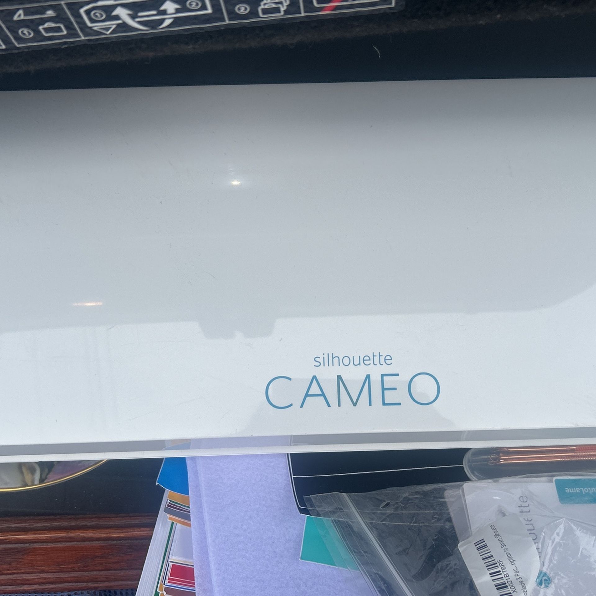Cameo Silhouette New