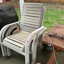 Patio Lawn Chairs - FREE - 4 