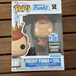 Funko Fundays 2025 Freddy Funko as Orange Lantern 3100 pcs. with Protector
