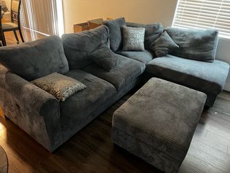 Like new furniture - only used for a few months - no animals - no smoke