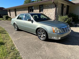 2007 Cadillac DTS - overheats