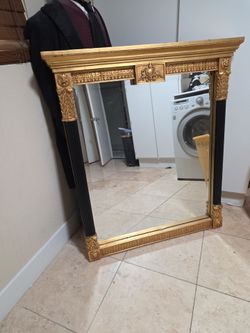 Dramatic Mirror 42x47