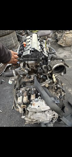 2006-2011 Honda Civic 1.8 Engine Part
