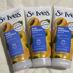 St.Ives exfoliant 