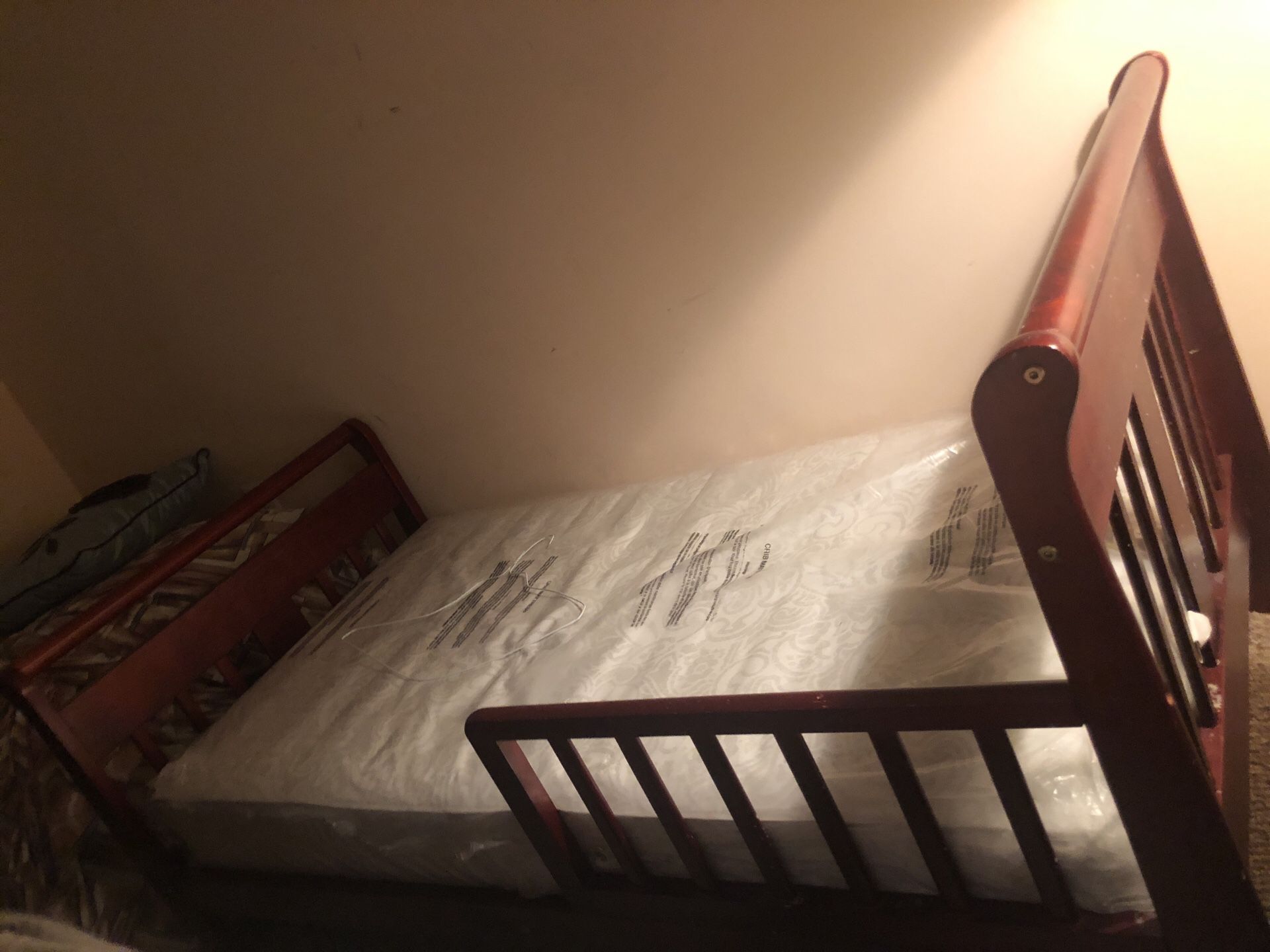Baby/ toddler bed