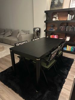 Dining Table, Dining Chairs, Rug