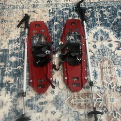 MSR Evo Trail Snow Shoes With MSR Poles