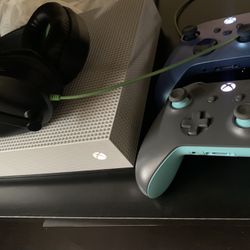 Xbox One 1TB (All Digital ) 